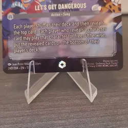 Disney Lorcana Let's Get Dangerous Darkwing Duck 240/204 Enchanted Foil NM - Image 3