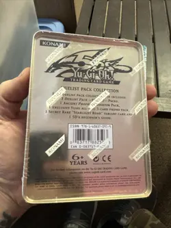 YuGiOh 2010 Duelist Pack Tin Purple - Sealed - Image 3