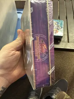 YuGiOh 2010 Duelist Pack Tin Purple - Sealed - Image 4