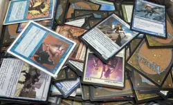 Unsorted Magic: The Gathering TCG and CCG Trading Cards (2000 Plus Cards) - Image 2