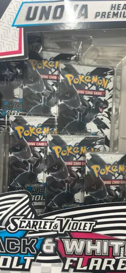 Pokemon TCG Unova Heavy Hitters Premium Collection Box Special Edition Kyurem - Image 3