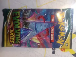 Pokemon TCG Sword & Shield Evolving Skies Booster Pack - Image 1