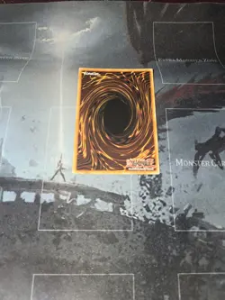 The Zombie Vampire MP23-EN024 25th Ann Tin: Dueling Heroes Mega Pack Yugioh NM - Image 4