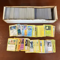 1000+ English Pokemon Cards Bulk Pack Fresh Mint Condition 2020-now Non Holo - Image 1