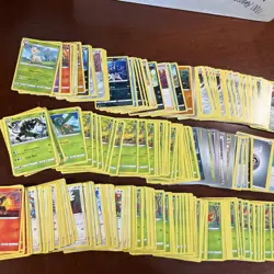1000+ English Pokemon Cards Bulk Pack Fresh Mint Condition 2020-now Non Holo - Image 2
