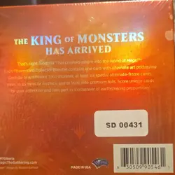 Magic: The Gathering Ikoria Collector Booster Box Godzilla Premium Foil - Image 2