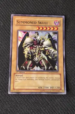 YGO Summoned Skull Super Rare 1st Edition LP Duelist Pack Yugi DPYG-EN002 - Image 1