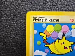 Flying Pikachu Promo #25 Pokemon TCG WOTC Black Star Vintage 2001 Rare Card - MP - Image 2