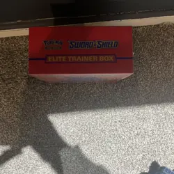 Pokemon Sword and Shield Elite Trainer Box Zacian -sealed 820650104459 - Image 5