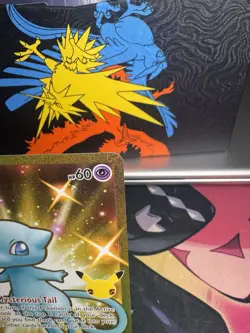 Pokemon Celebrations Mew Gold Holo Card 025/025 Secret Edition - Image 3