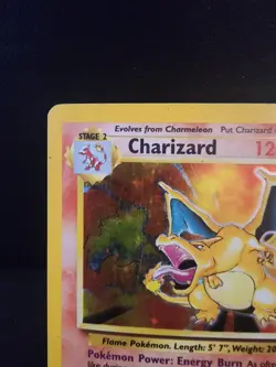 Pokemon TCG Charizard 004/102 Base Set Holo Rare - Image 2