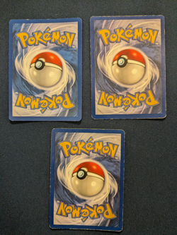 Vaporeon, Scyther, Kangaskhan - Lot of 3 Fossil Holos - Vintage Pokemon TCG - Image 2