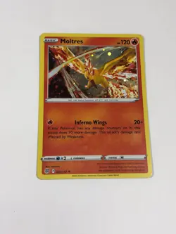 Pokemon Card Brilliant Stars Cosmos Holographic Moltres 021/172 NM - Image 1
