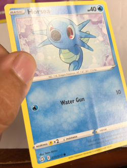 Pokemon TCG Shining Fates Pack Crimp Error Horsea 020/072 Near Mint - Image 2