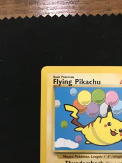 Pokemon English TCG Flying Pikachu 25 Black Star Promo WOTC LP - Image 3