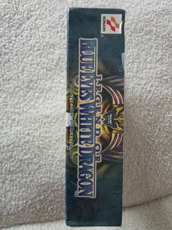 Konami Yu-Gi-Oh! TCG Legend of Blue Eyes White Dragon Booster Box Sealed English - Image 2