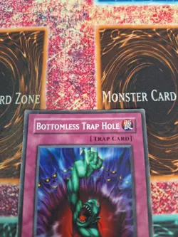 Yugioh Bottomless Trap Hole RP02-EN064 Common Unlimited NM/LP - Image 3