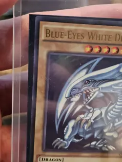 Konami Yu-Gi-Oh! Blue-Eyes White Dragon Ultra Rare Unlimited SDK-001 CT13-EN008 - Image 5