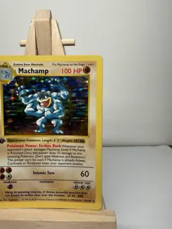 Pokemon TCG shadowless Machamp 1st Edition Holo Rare 100 HP 008/102 1999 - Image 2