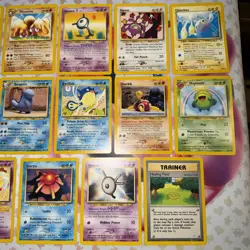 Pokemon Card WOTC Vintage Neo Revelation Bundle x17 Cards No Duplicates - Image 4