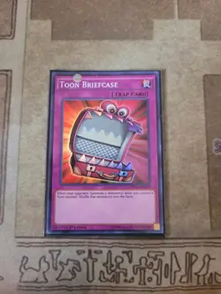YUGIOH TOON BRIEFCASE DRL2-EN029 SUPER 1ST ED NM - Image 1