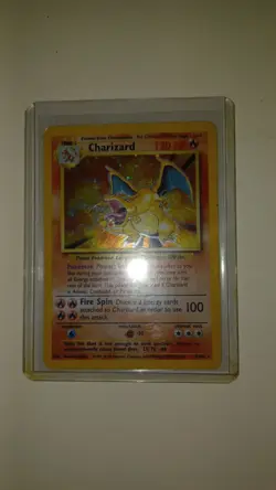 Pokemon TCG Base Set Charizard 4/102 Holo Rare - Image 2