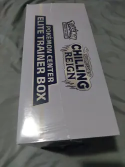 Chilling Reign Pokemon Center ETB - Image 5