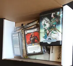 LEGEND OF THE FIVE RINGS: BOX OF STUFF ( CARDS , TIN & RULEBOOK ) - Image 3