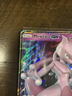 2019 Pokemon SM Hidden Fates Mewtwo GX #31/68 - Image 3