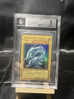 Blue-Eyes White Dragon SDK-001 Starter Deck: Kaiba Unlimited - Image 1