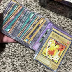 YU-GI-OH! COLLECTORS TIN & Cards 2002 RARE BLACK SKULL DRAGON 53334284394 - Image 4