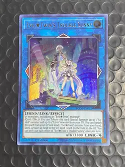 Yu-Gi-Oh! Competitive Live Twin Deck! + Bonus! - Image 1
