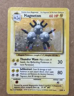 Magneton 9/102 Base Set Holo Rare Pokemon Card 1999 WOTC – HP - Image 1