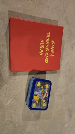 Pokemon original Mixed Lot, many cards and collectible Tin - Image 1
