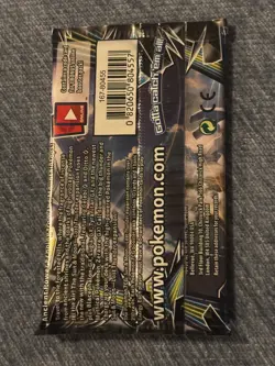 Pokemon TCG Sun & Moon Lost Thunder Sealed Booster Pack Lugia Artwork - Image 2