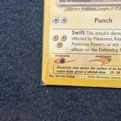 Pokemon TCG Electabuzz 33/111 Neo Genesis Vintage LP - Image 2