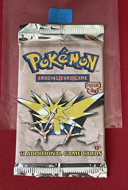 1999 Pokemon 1st Edition Fossil Booster Pack Factory sealed ZAPDOS 21 grams - Image 4