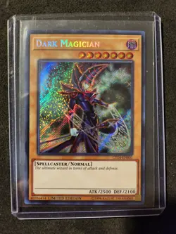 Yu-Gi-Oh! Dark Magician CT14-EN001 2017 Mega-Tins Limited Edition - Image 1