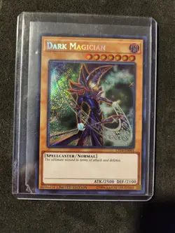 Yu-Gi-Oh! Dark Magician CT14-EN001 2017 Mega-Tins Limited Edition - Image 2