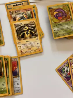 Lot of 350+ Vintage 1999-2000 Pokemon Cards WOTC Base/Jungle/Fossil – No Energy” - Image 5