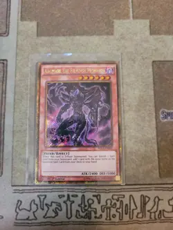 YUGIOH ANGMARL THE FIENDISH MONARCH PGL3-EN001 GOLD SECRET 1ST ED NM - Image 1
