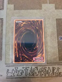 YUGIOH ANGMARL THE FIENDISH MONARCH PGL3-EN001 GOLD SECRET 1ST ED NM - Image 2