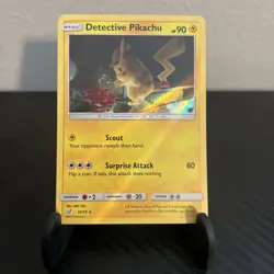 Detective Pikachu 10/18 Pokemon TCG Holo 2019 - LP - Image 1