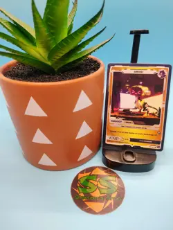GamerSupps - VCARD Rising Stars - Droid (Rainhoe) - Mascots Card - Image 1