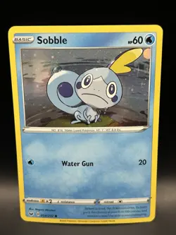 Cosmos Holo Sobble 054/202 - Pokemon Sword & Shield Card - LP - Image 1