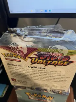 Pokemon Sword & Shield Vivid Voltage Booster Box English Pikachu - Image 3