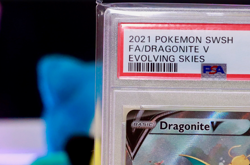2021 POKEMON SWORD & SHIELD EVOLVING SKIES #192 FULL ART/DRAGONITE V PSA 10 - Image 3