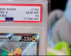 2021 POKEMON SWORD & SHIELD EVOLVING SKIES #192 FULL ART/DRAGONITE V PSA 10 - Image 4