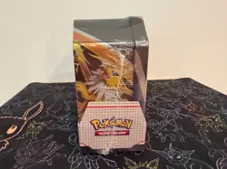 Pokemon TCG V Heroes Bundle Tins: 2-Pack of Vaporeon & Umbreon - Sealed - Image 4
