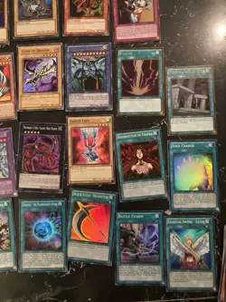 YuGiOh 180+ Card Lot With Holos. And Tin. - Image 3